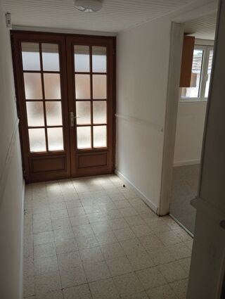  Maison à louer 6 pièces 100 m²