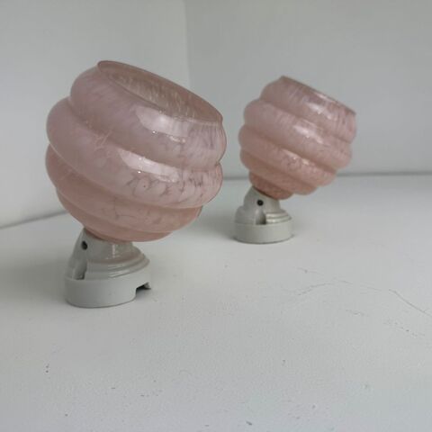 PAIRE D'ANCIENNES APPLIQUES VINTAGE EN VERRE DE CLICHY 120 Montreuil (93)