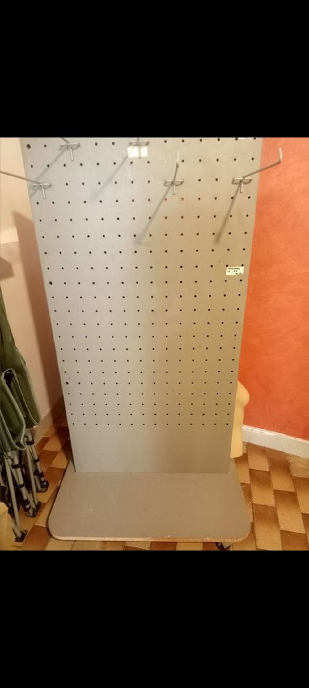 Pr&eacute;sentoir Meubles