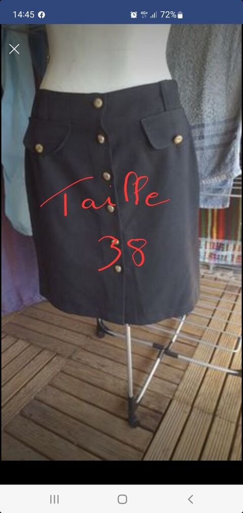 jupe noire kiabi taille 38 tr�s bon �tat 9 Bron (69)