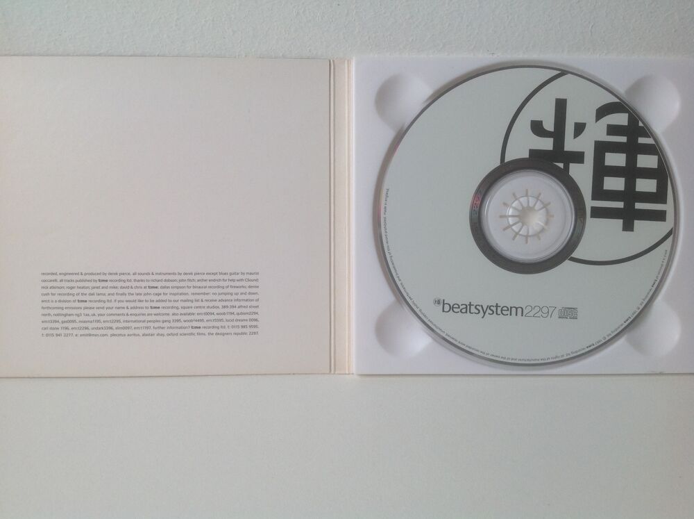 BEATsystem beatSYSTEM2297 Envoi Possible
CD et vinyles