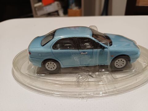 Alfa romeo 156r 1/43 eme 5 Castel-Sarrazin (40)