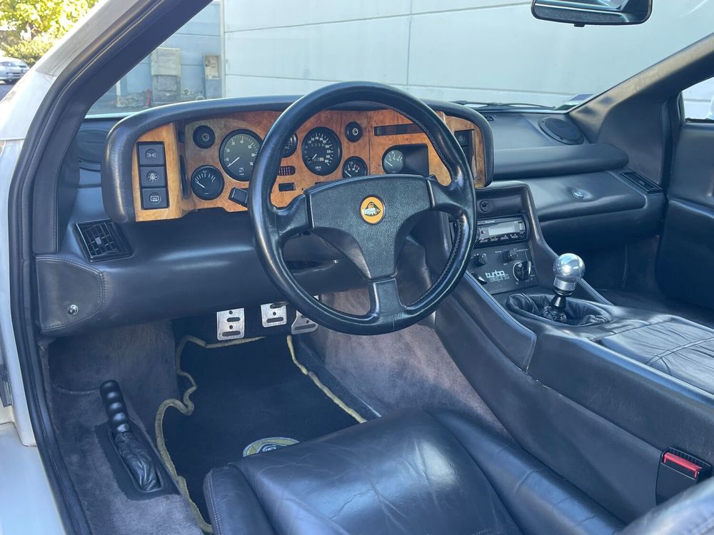 Esprit Tbo 16V 1989 occasion 33700 M&eacute;rignac