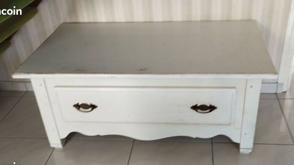 Table basse avec grand tiroir Meubles