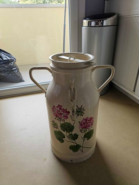 bidon �  lait d�coratif 15 Morhange (57)