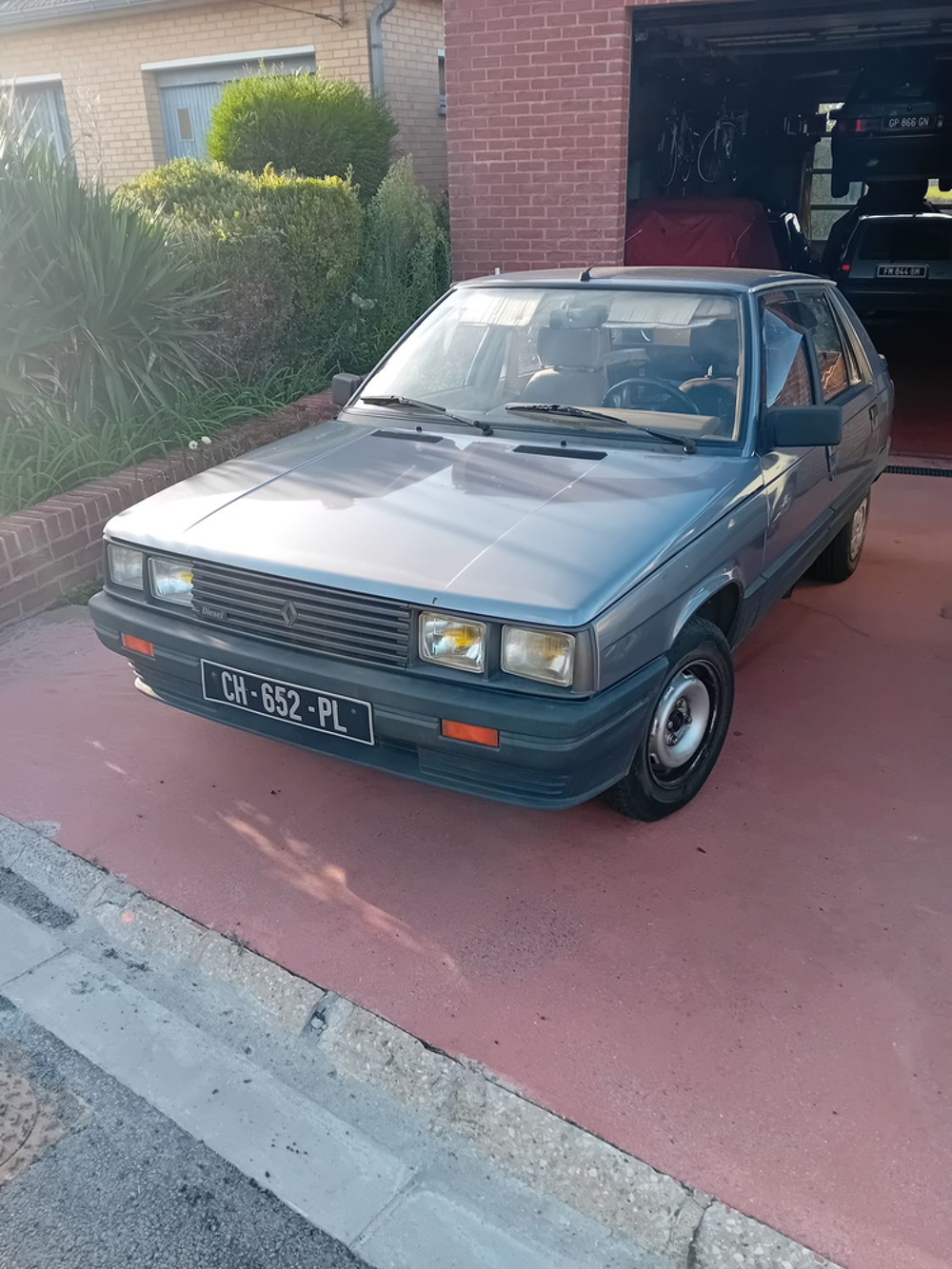 R11 11 GTD 1986 occasion 59114 Saint-Sylvestre-Cappel