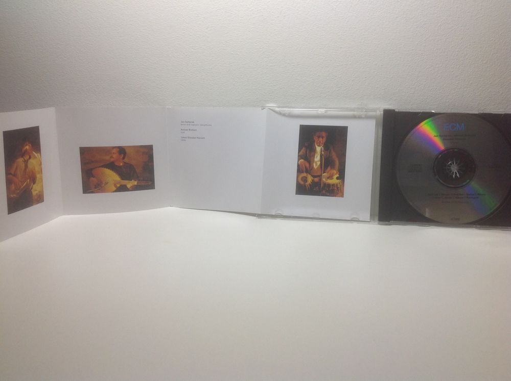 JAN GARBAREK BRAHEM HUSSAIN MADAR Envoi Possible
CD et vinyles