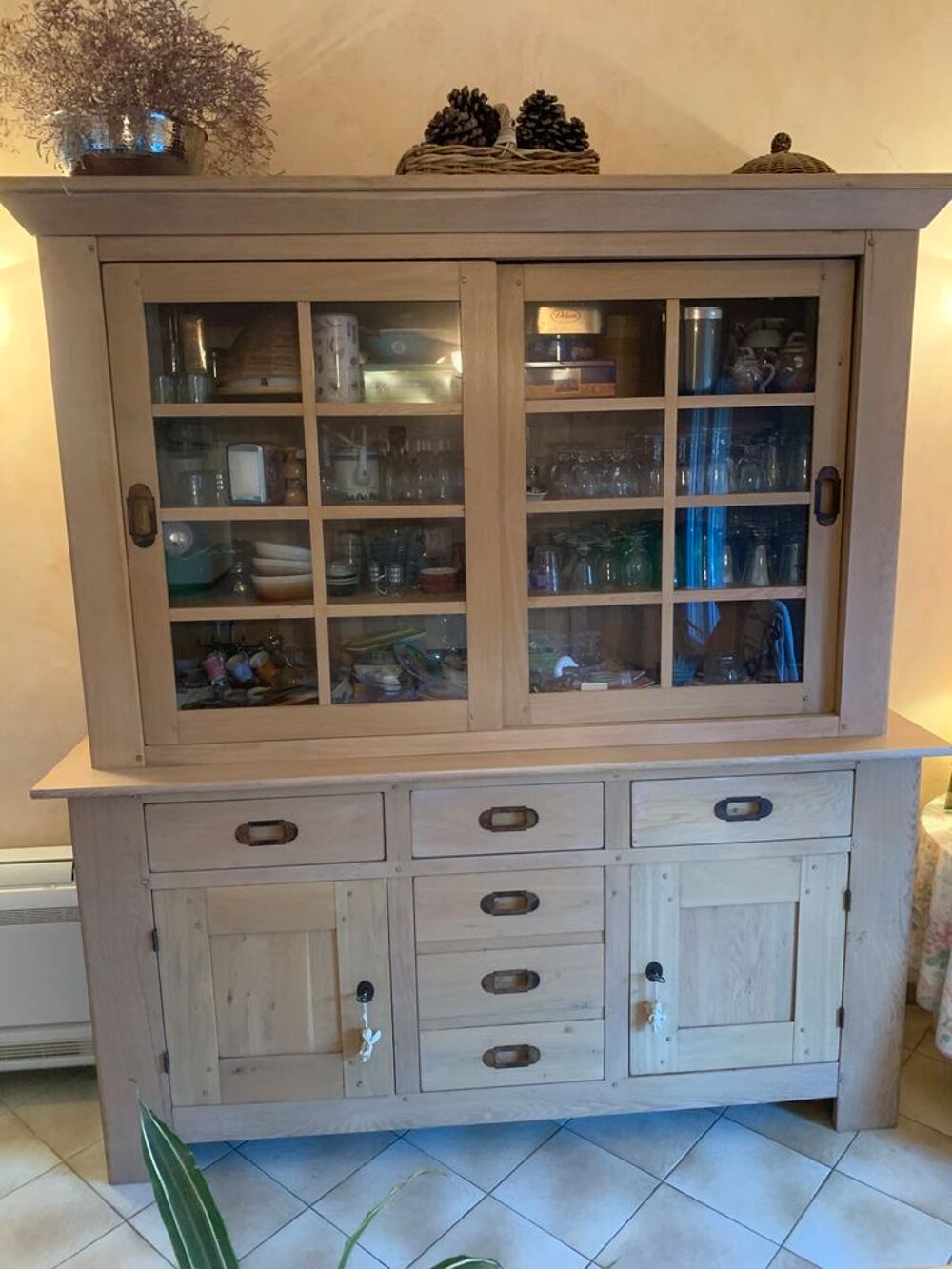 BUFFET SEJOUR CHENE MASSIF Meubles
