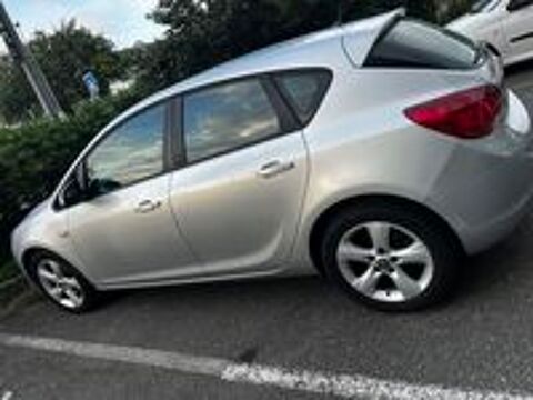 Astra Break 1.7 CDTI - 110 FAP ecoFLEX Cosmo 2010 occasion 29200 Brest