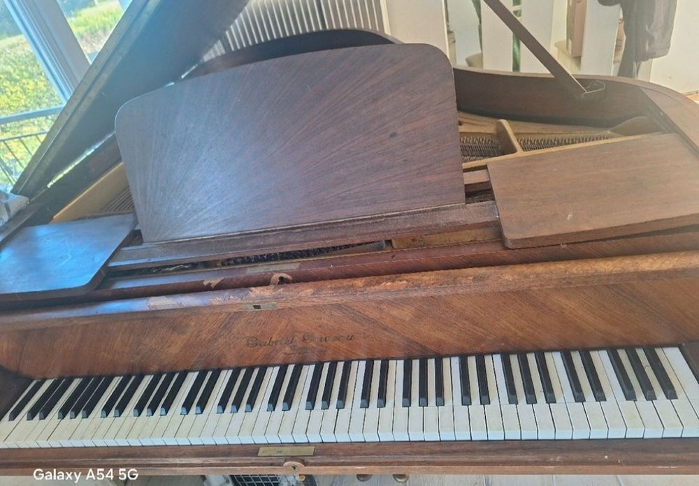 Piano 1/4 de queue Garbiel Gaveau Instruments de musique