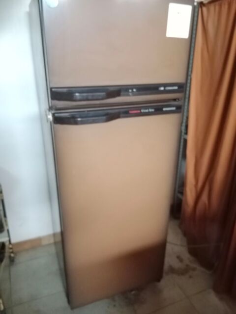 Refrigerateur-congelateur 2 portes THOMPSON BON ETAT 50 Perpignan (66)