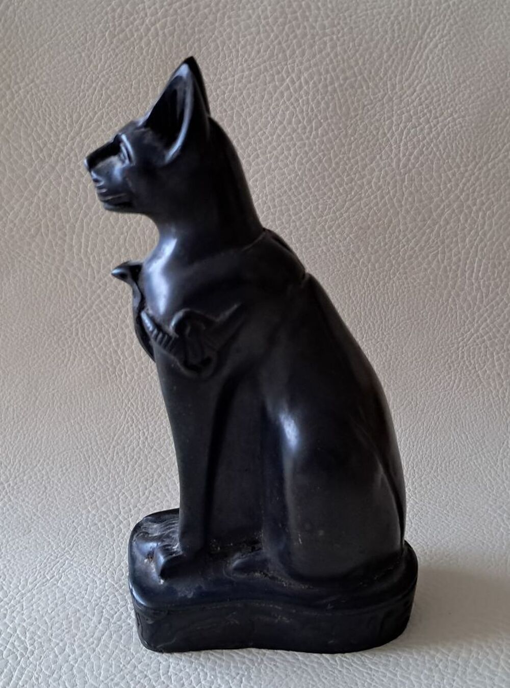 statue figurine bibelot d&eacute;coratif de chat &eacute;gyptien en r&eacute;sine Décoration