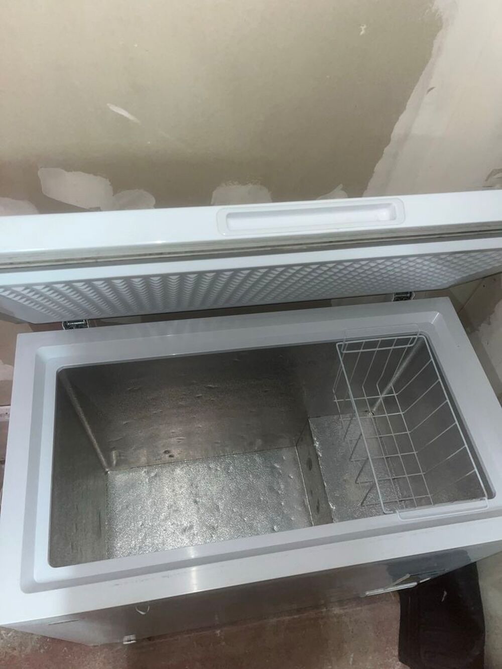 Cong&eacute;lateur coffre COLDIS 208L €" fonctionne parfaitement Electroménager