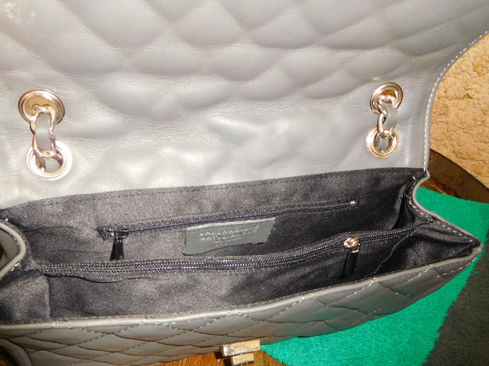 Tr&egrave;s beau sac neuf Maroquinerie