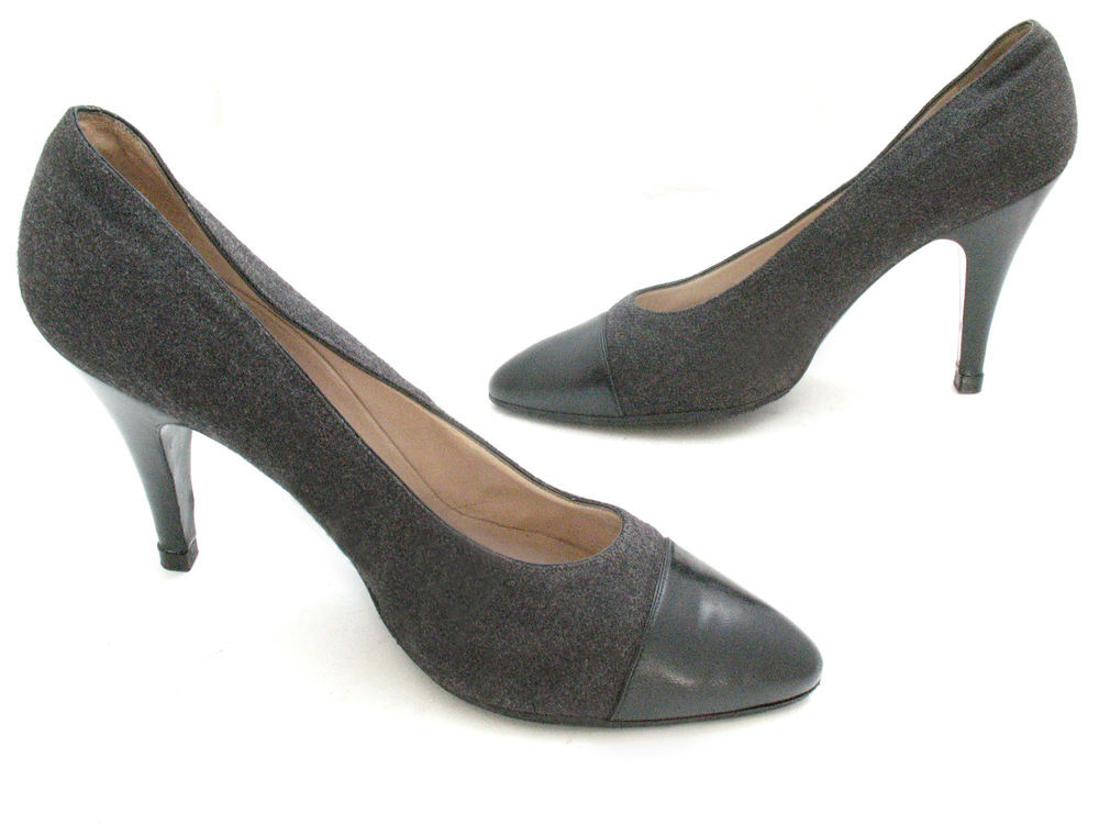 ESCARPINS CHANEL AUTHENTIQUES TAILLE 38
Chaussures