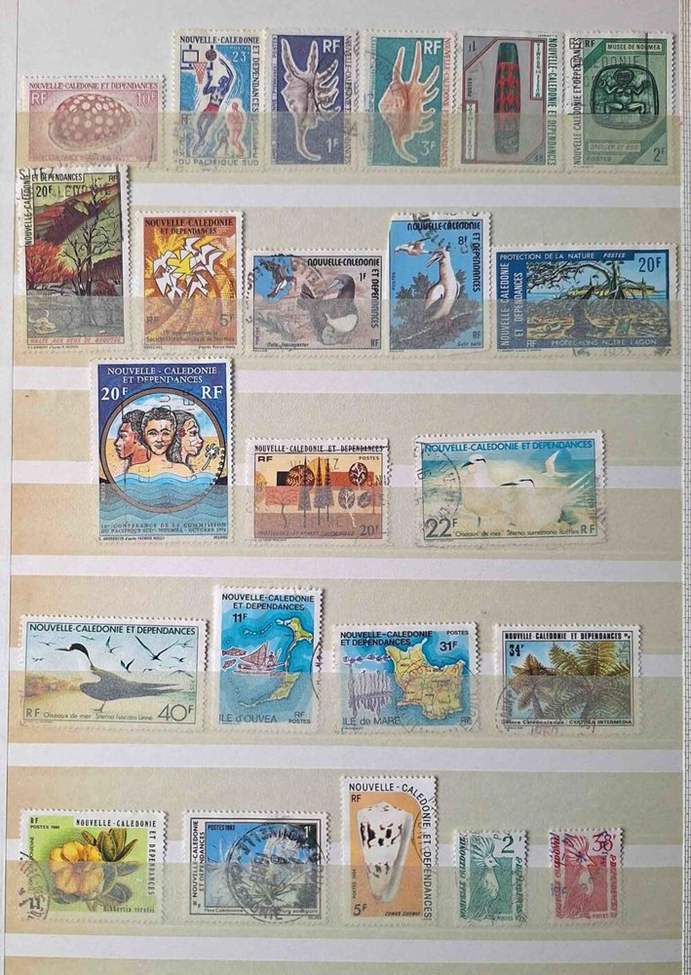 S&eacute;rie de timbres de collection de Nouvelle Cal&eacute;donie 