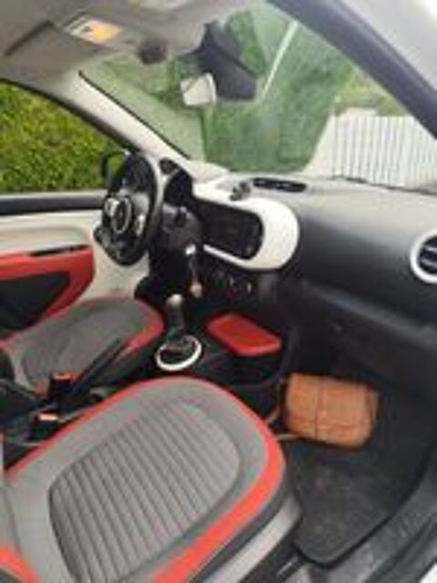 Twingo III 1.0 SCe 70 eco2 Stop & Start Zen 2015 occasion 08000 Charleville-M&eacute;zi&egrave;res