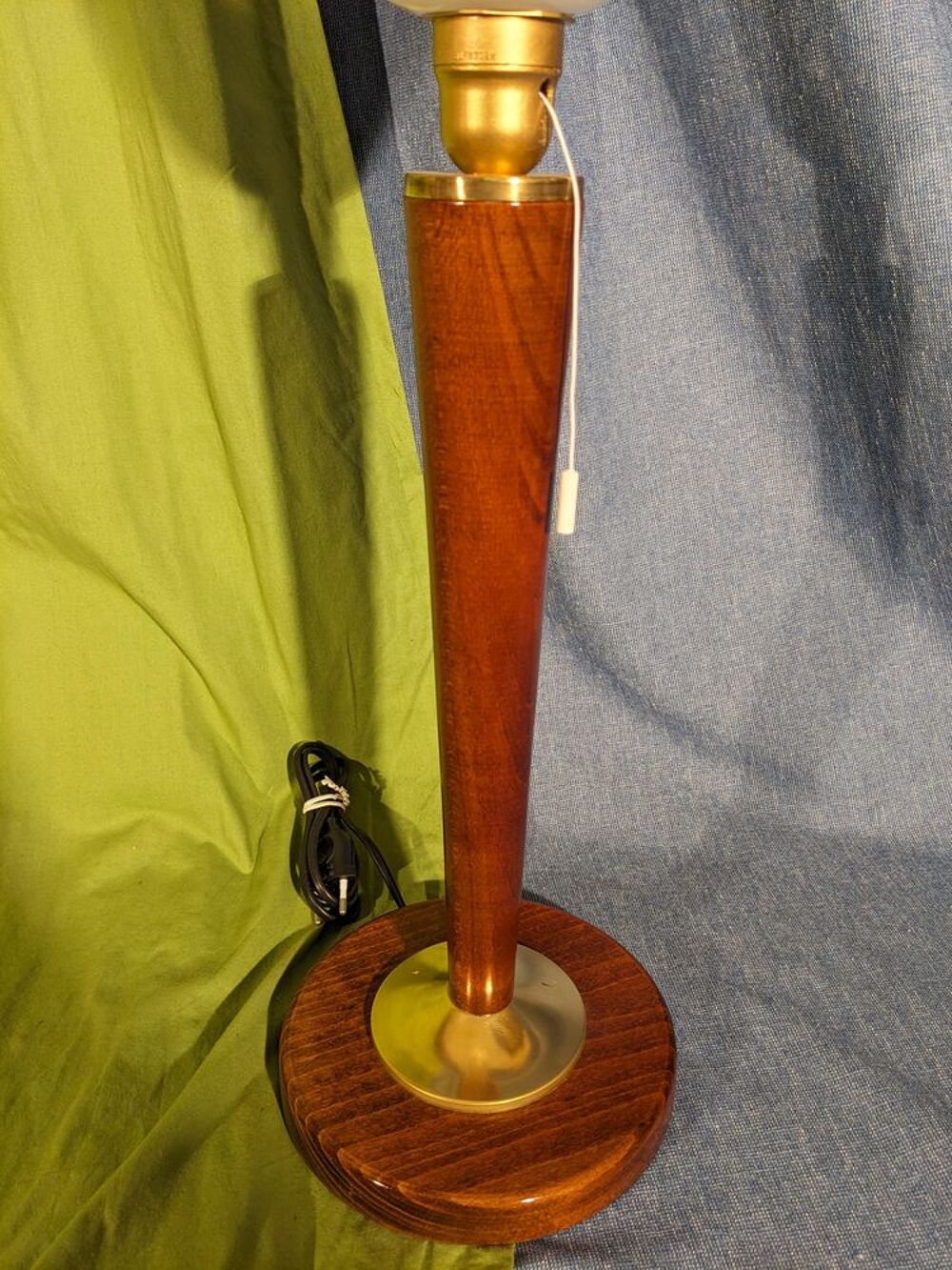 JOLIE LAMPE STYLE MAZDA UNILUX art d&eacute;co vintage 1930 acajou Décoration