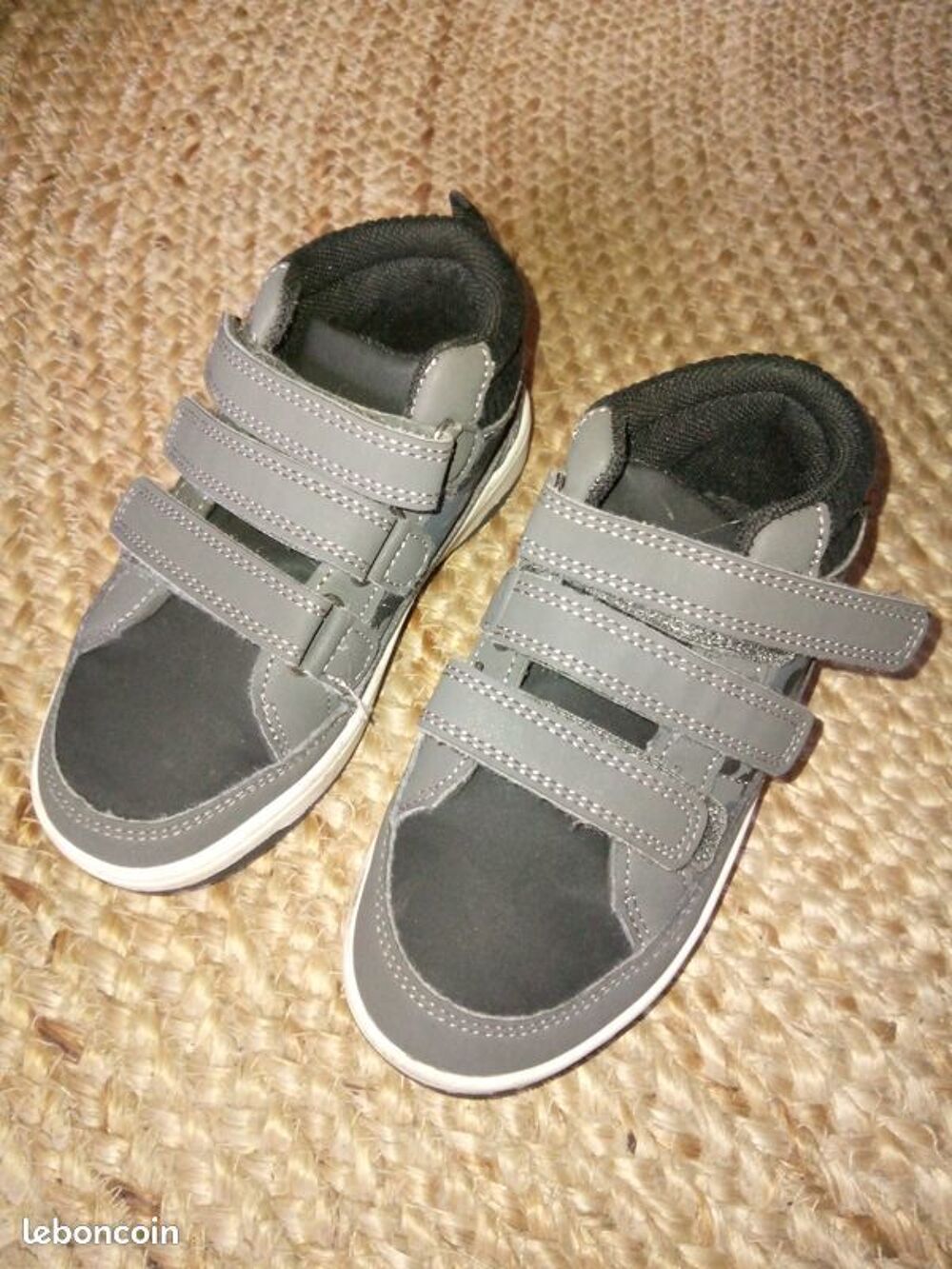 basket fermeture velcro - taille 27 Chaussures