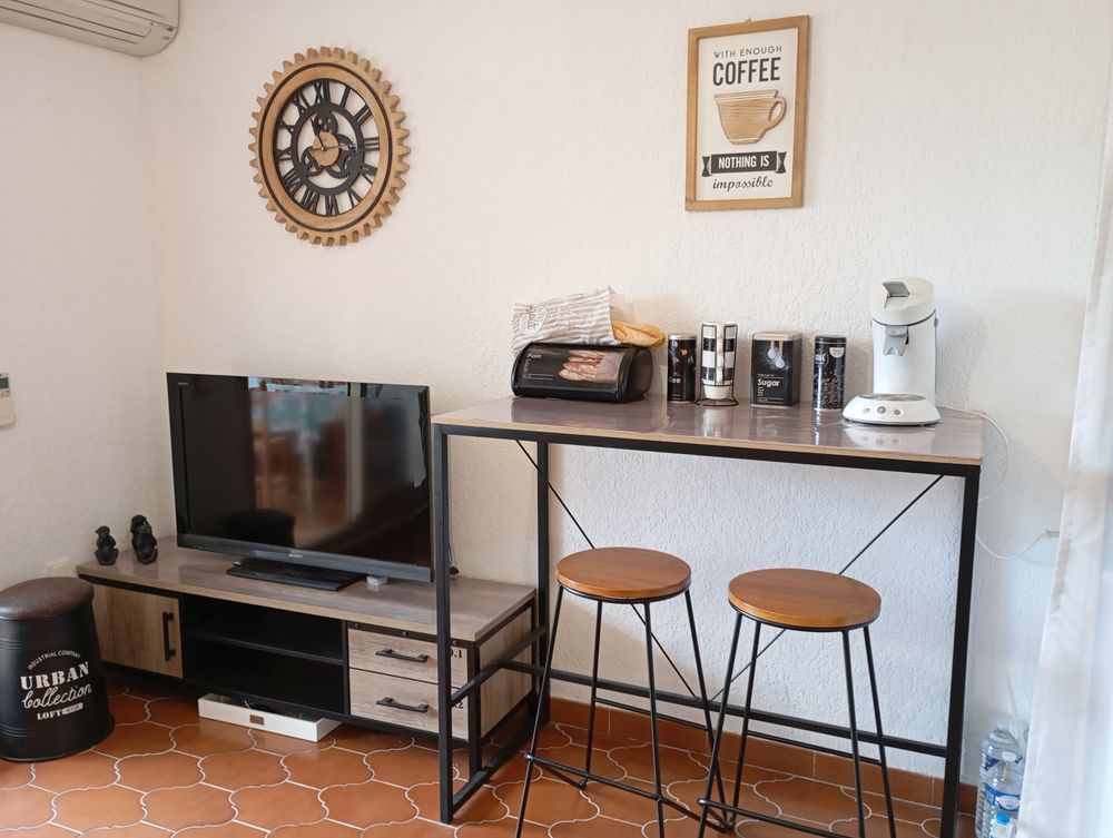   Appartement RdJARDIN * CLIMATISE* parking, à 100m plage  Provence-Alpes-Côte d'Azur, Cabasse (83340)