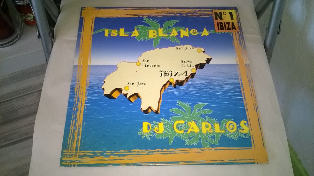 Vinyle maxi 45 tours 
Isla Blanca
DJ Carlos
1997
Excelle CD et vinyles