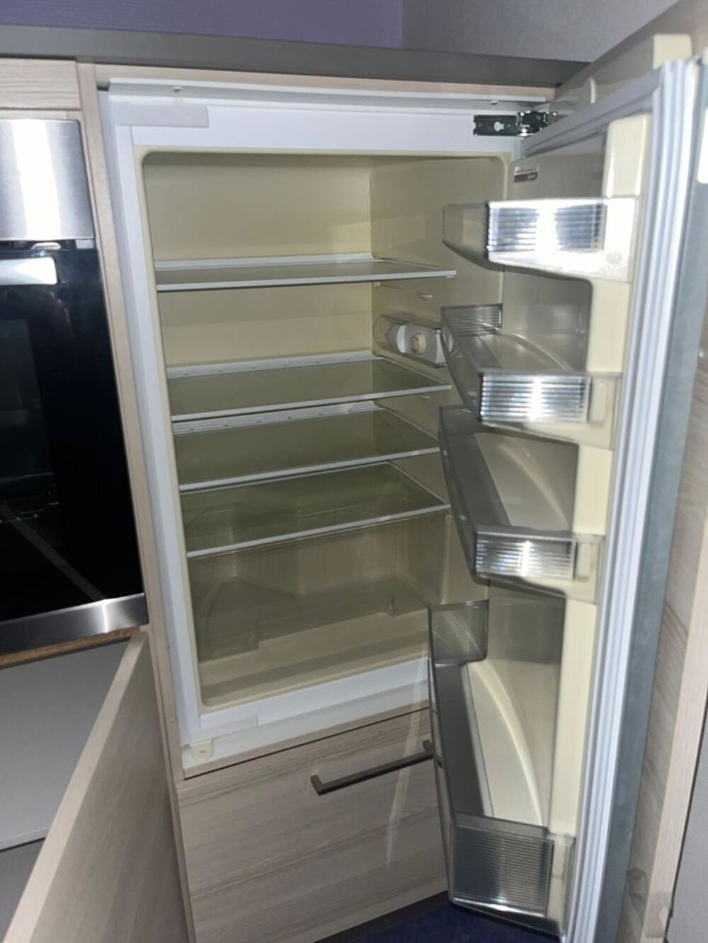 Cuisine haut de gamme ALNO + &eacute;lectrom&eacute;nager NEFF -A d&eacute;monter Meubles