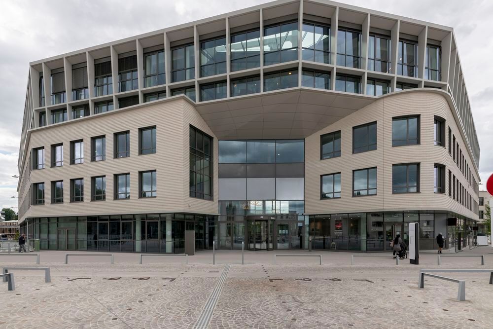   Louez un grand espace de bureau pour 50 personnes à STOP & WORK VERSAILLES CHANTIER Versailles Versailles