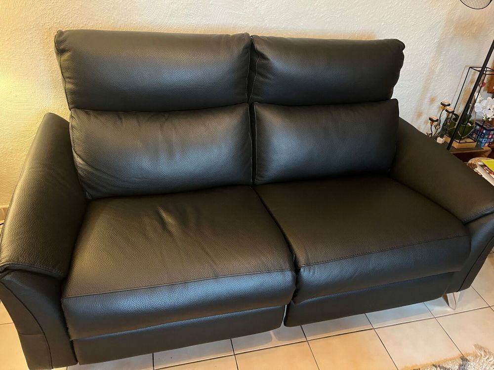 Canap&eacute; cuir 2 places maxi- 2 Relaxations &eacute;lectriques Meubles