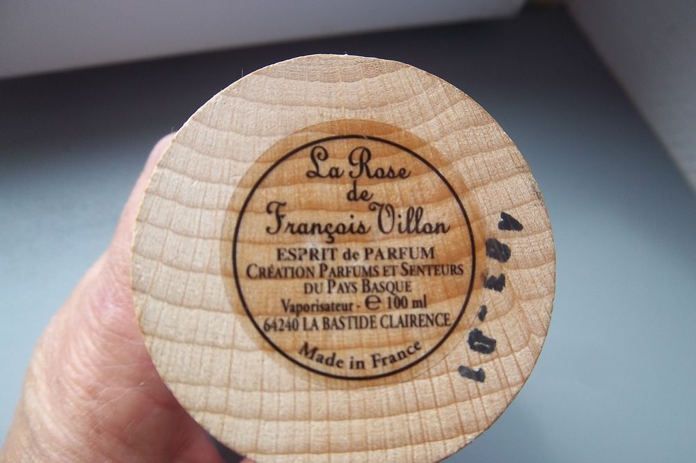 LA ROSE DE FRANCOIS VILLON ESPRIT DE PARFUM 