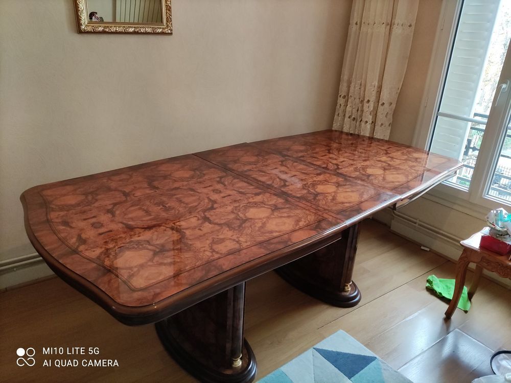Table salle &agrave; manger en bois Loupe d'Amboine Meubles