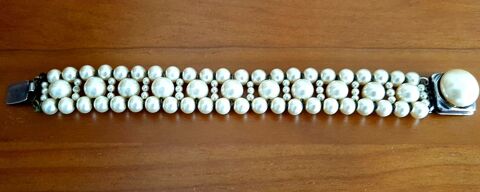 Bracelet  ancien en perles de culture 450 Marignane (13)