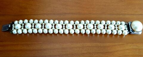 Bracelet  ancien en perles de culture 450 Marignane (13)