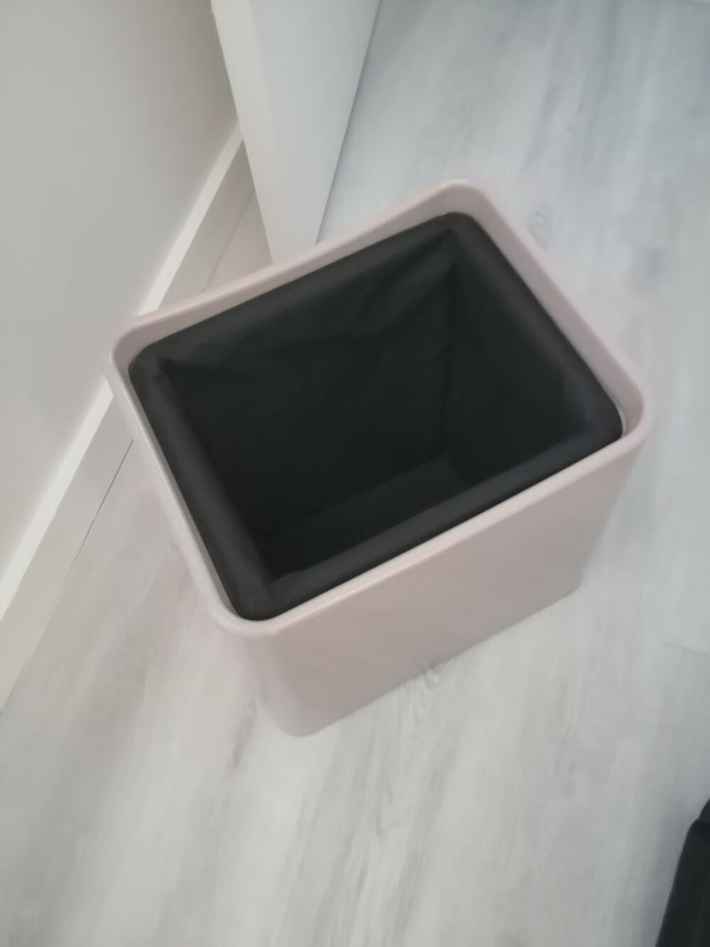 Coffre &agrave; linge tabouret Meubles