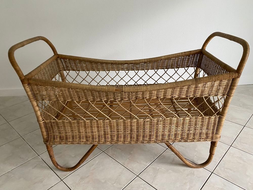 lit pour b&eacute;b&eacute; en rotin Mobilier enfants