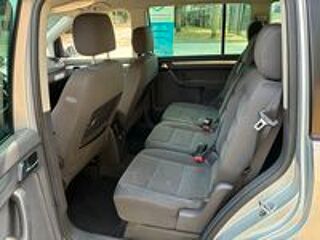 Touran 1.6 16S FSI Confort 5pl 2005 occasion 77450 Montry