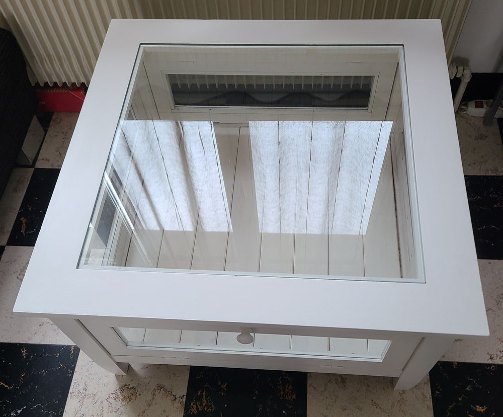 Table basse en pin massif plateau en verre Meubles