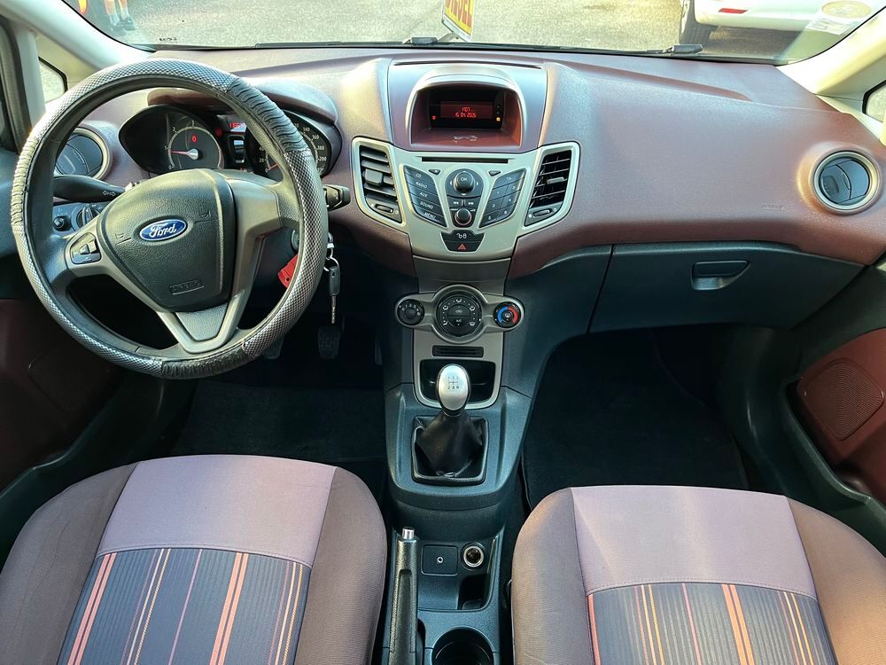 Fiesta 1.4 TDCi 68 Ghia 2009 occasion 42700 Firminy