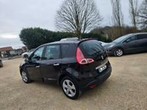 Grand Scénic III dCi 110 FAP eco2 Carminat Tom Tom 7 pl 2010 occasion 89150 Saint-Valérien