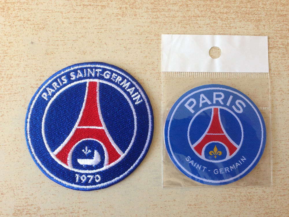 lot de 2 &eacute;cussons football psg paris saint germain Sports