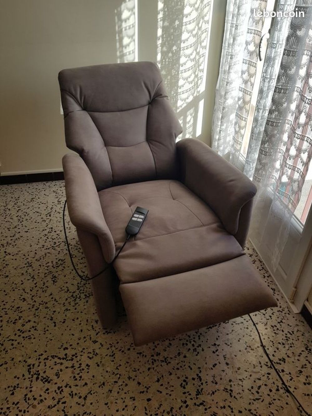 Fauteuil inclinable releveur Meubles