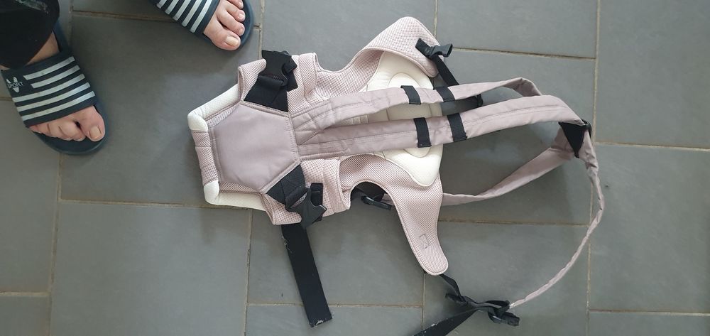 Porte b&eacute;b&eacute; chicco &eacute;tat neuf Puériculture