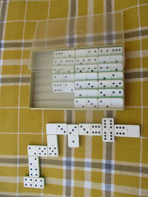 Jeu Traditionnel de Domino : Modle Vintage 2 La Fert-Alais (91)