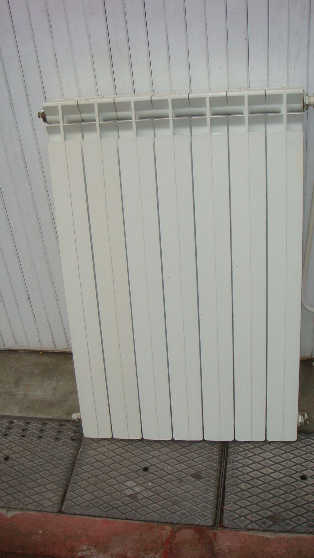 Radiateur alu neuf Bricolage