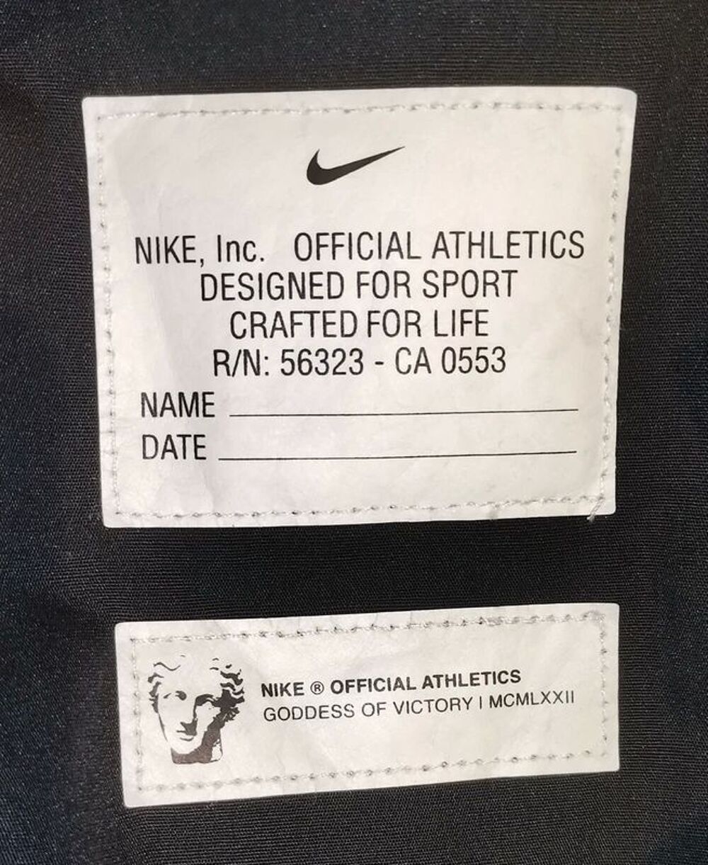 Pantalon cargo homme neuf Nike taille 38 Vêtements