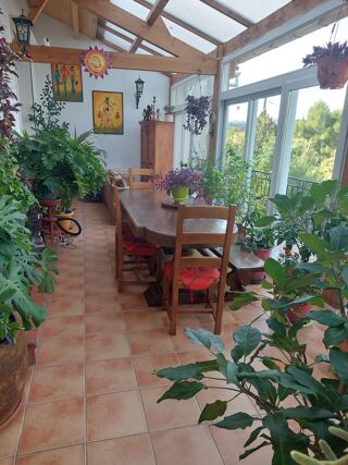 Vente Maison belle maison à Bedarieux sans aucun vis à vis . Bédarieux
