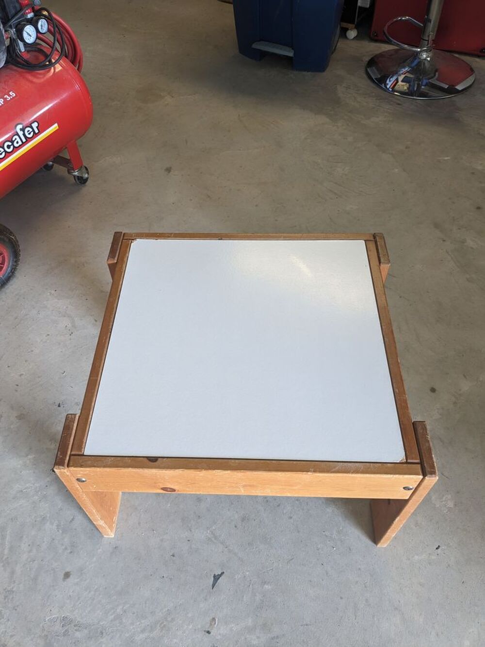 Petite table salon Meubles