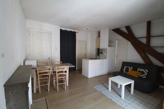  Appartement à louer 2 pièces 34 m²