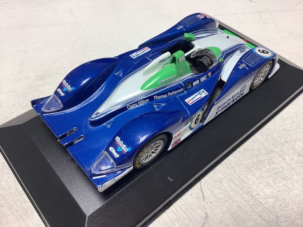 DALLARA LMP 02 24H DU MANS 2004 1/43 voiture miniature. 