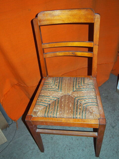 lot de 6 chaises 70 Labescau (33)