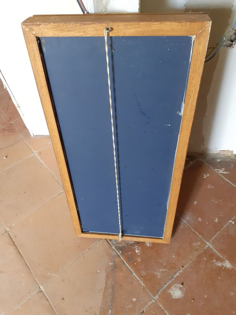 Miroir avec encadrement bois 